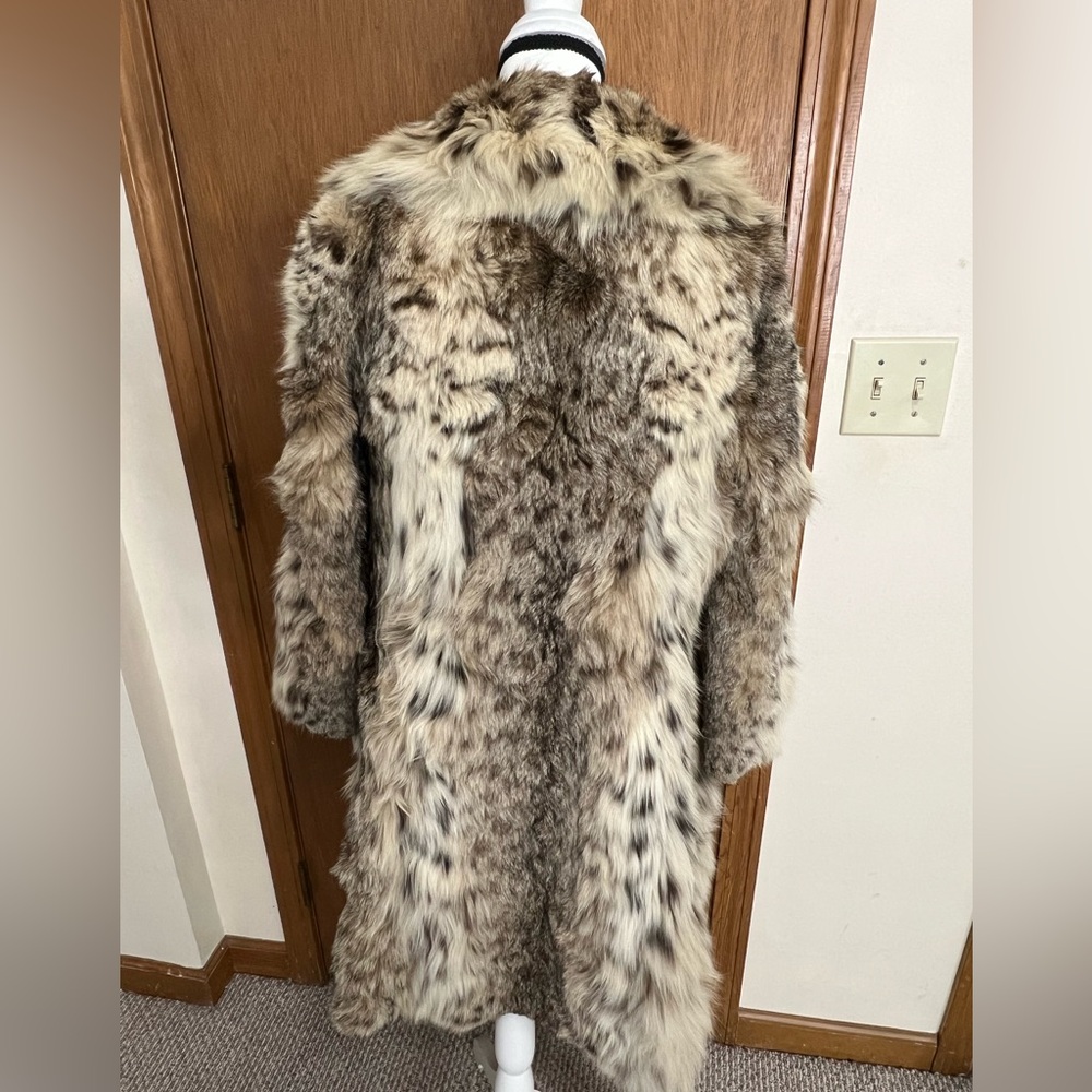 Vintage Fur Coat - Picture 6 of 8